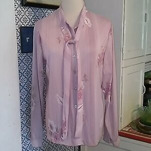 Vintage Style craft button dressy shirt 👕
